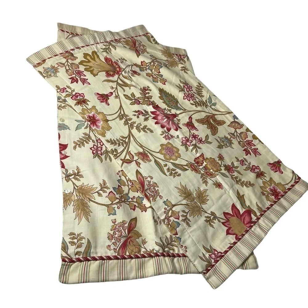 PILLOW SHAMS SOFT YELLOW FLORAL RED TULIPS LAURA ASHLEY?? Wamsutta? Not sure